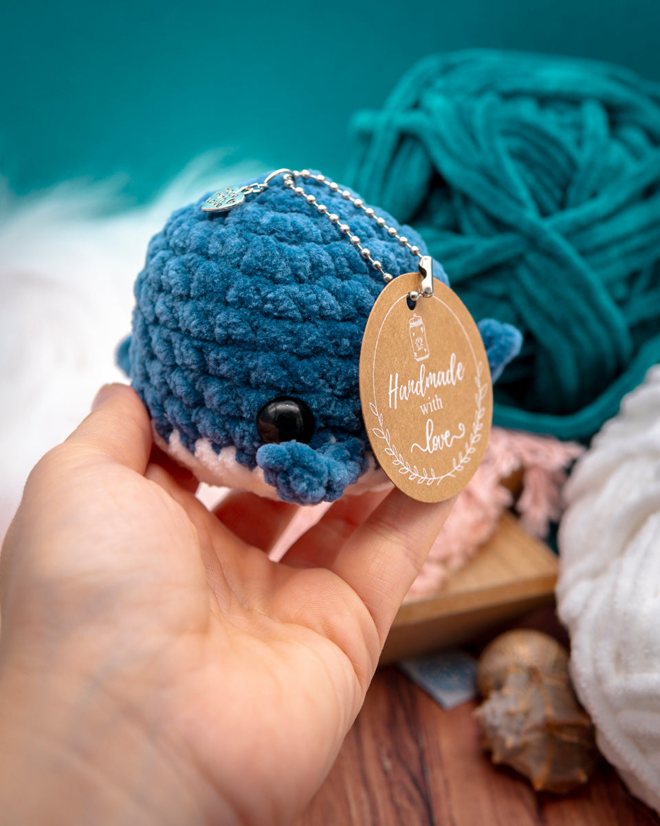 Amigurumi " Big Whale" Keychain